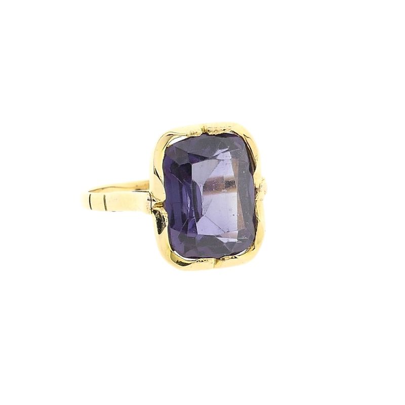 Image 4 of 14K Yellow Gold Ring with Purple Gemstone; Size 17.25