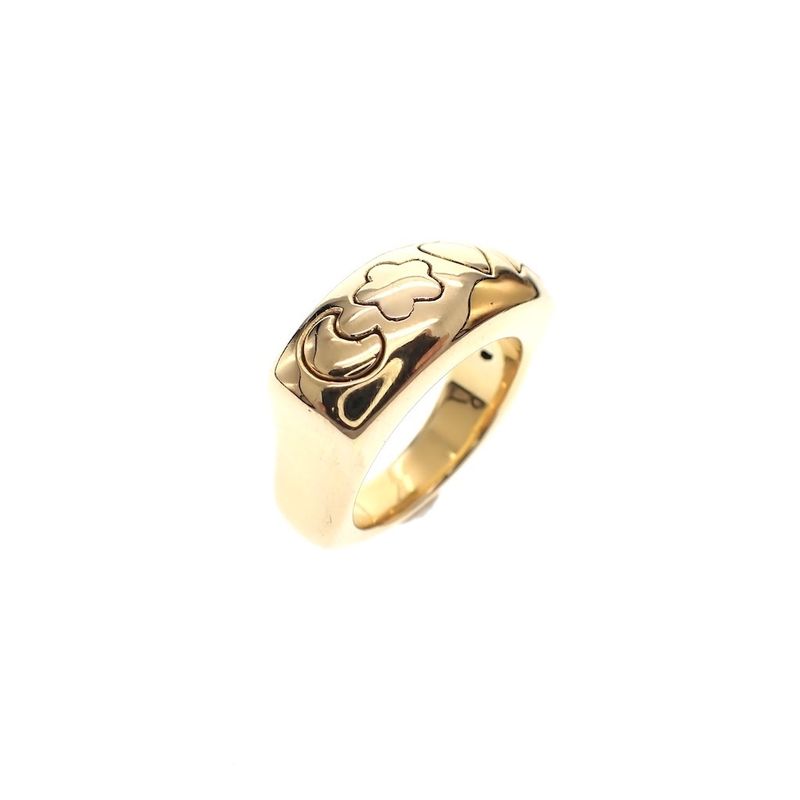 Image 1 of 18 carat gold ring; Fope
