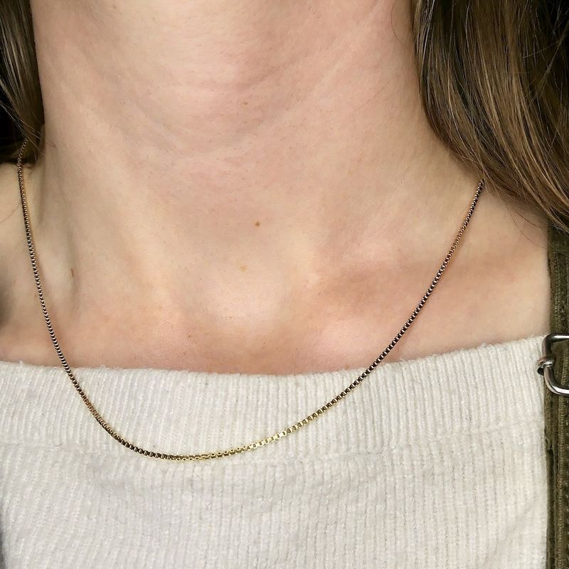 Image 6 of Golden Venetian link chain