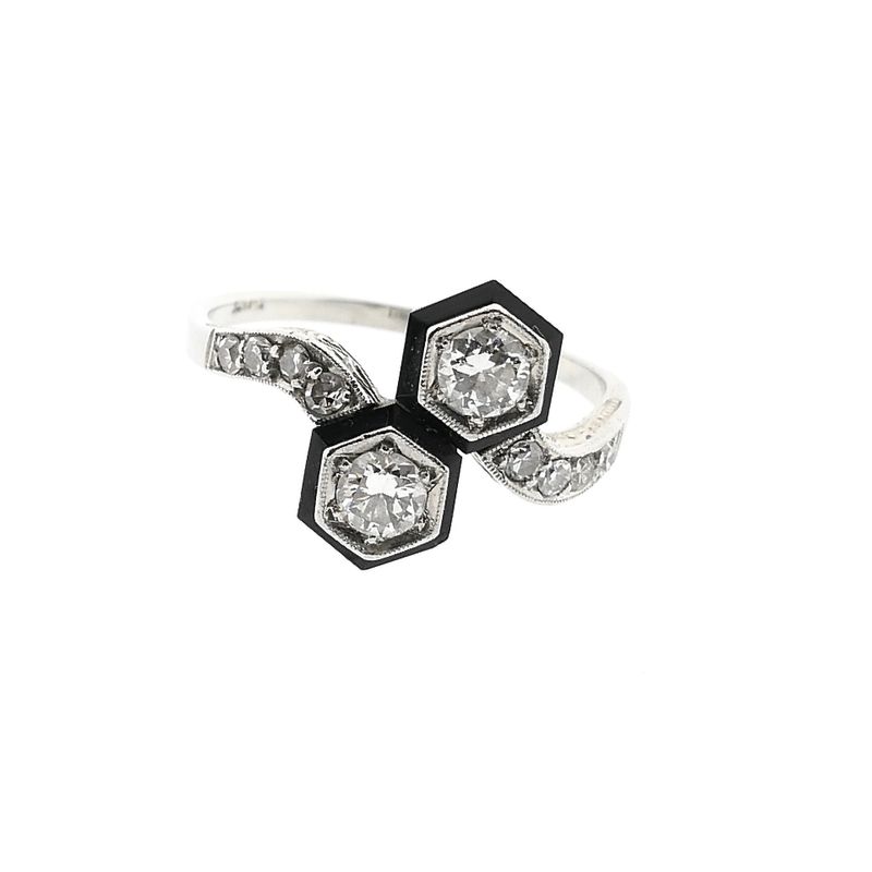 Image 3 of White Gold Ring with Diamond and Onyx; 0.40 ct; 14K; Size 17.25