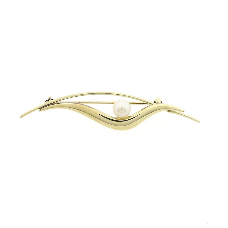 Image 1 of Vintage gold brooch with cultured pearl
