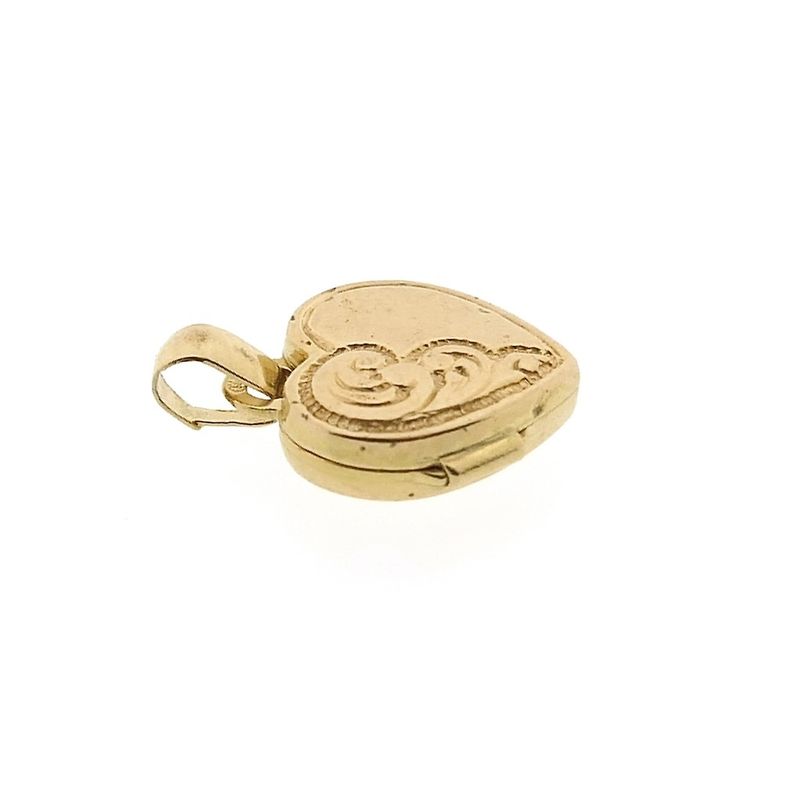 Image 10 of Vintage gold locket pendant