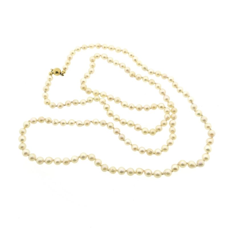 Image 5 of Vintage pearl necklace with gold clasp | 88 cm