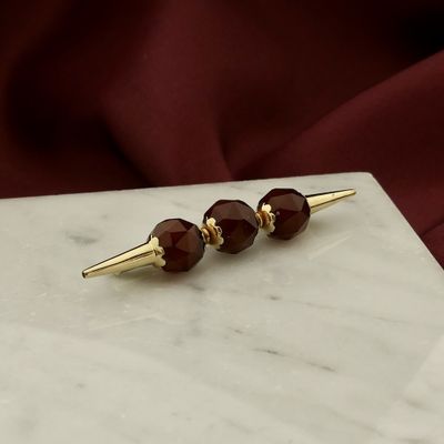 Image 2 of Vintage gold brooch with carnelian