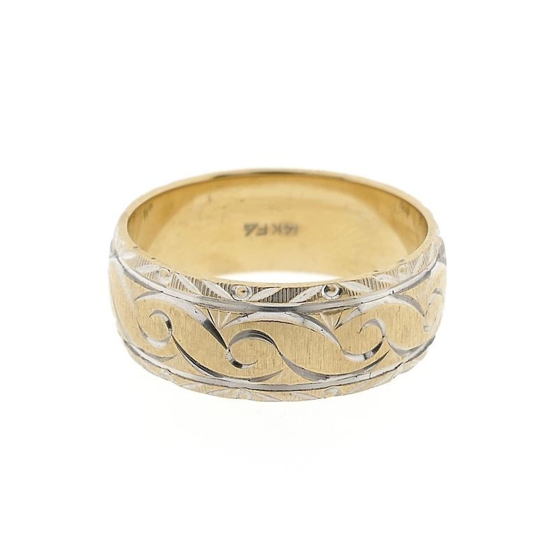 Image 3 of Two-tone gold men's ring with engravings