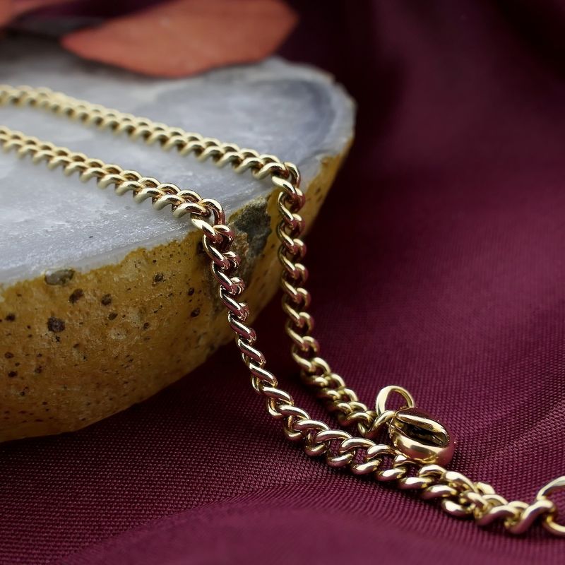 Image 2 of Gold gourmet link bracelet