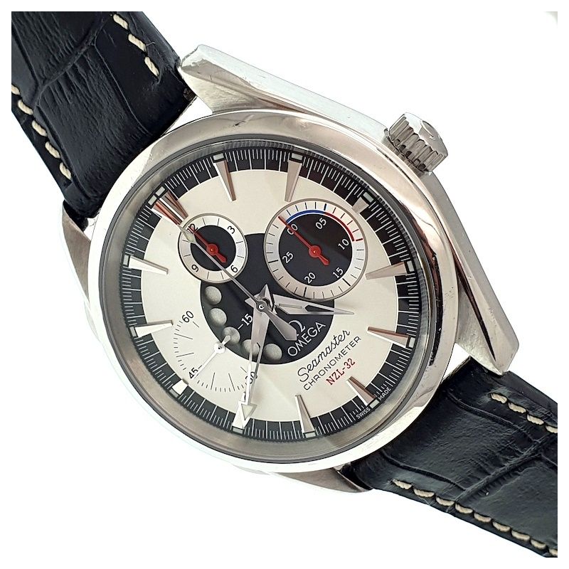 Image 9 of Omega Seamaster NZL-32; Chronograph men's watch