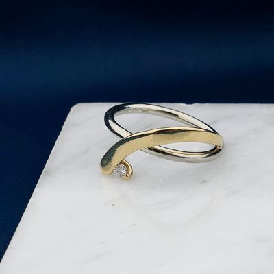 Image 2 of Bicolor Gold Ring with 0.06 ct Diamond; 14K; Size 17.5
