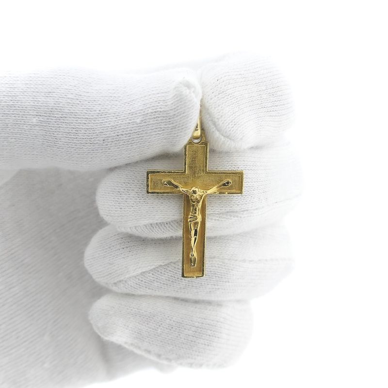 Image 9 of Gold pendant of a cross with corpus