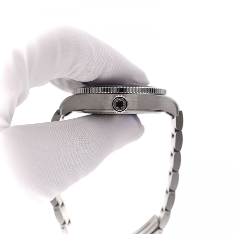 Image 11 of Montblanc 1858 Geosphere 0 Oxygen 'The 8000' MB130982; Automatic Watch