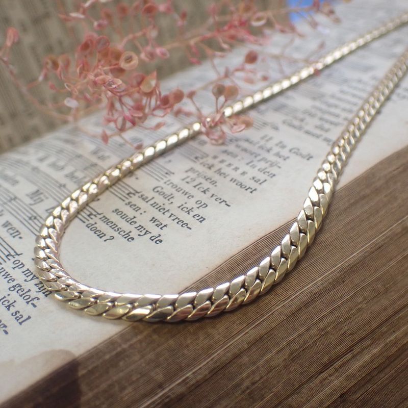 Image 2 of Golden gourmet link chain.