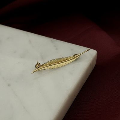 Image 2 of Vintage gold feather brooch