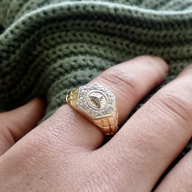 Image 9 of Two-tone gold ring with Mercedes logo
