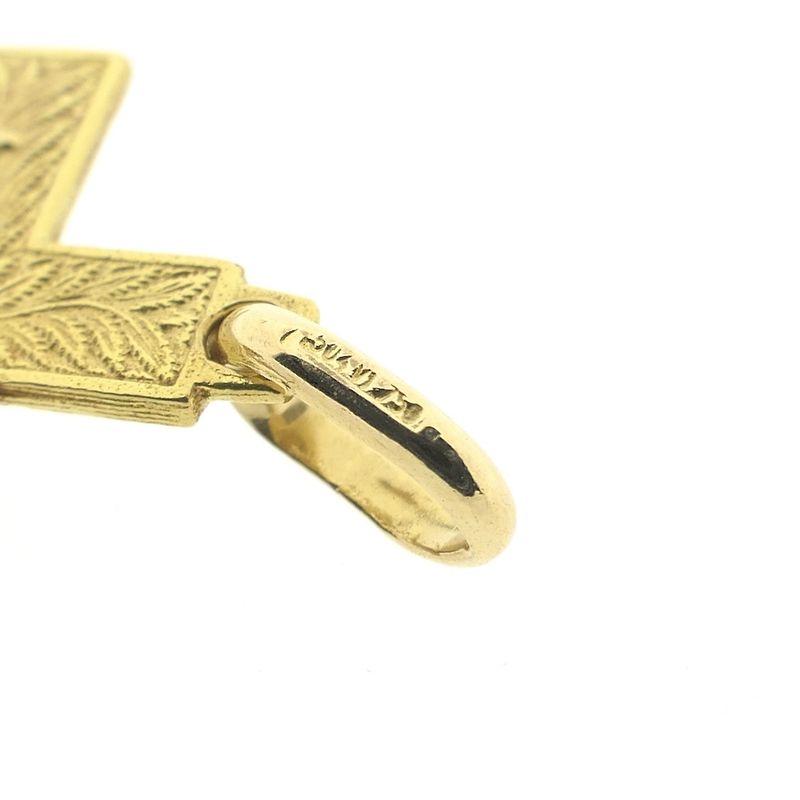 Image 3 of Gold pendant of a cross with corpus