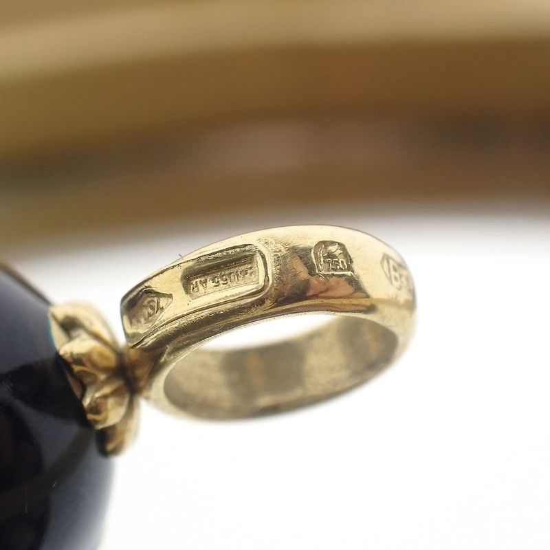 Image 4 of 18 carat gold enamel ball pendant with gold dots