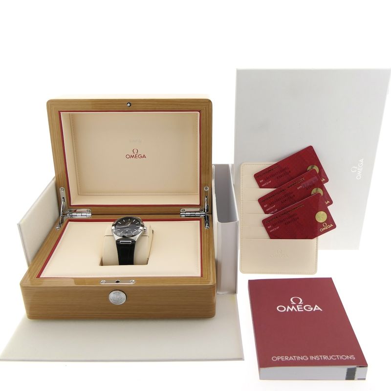 Image 4 of Omega Constellation Co-Axial Master Chronometer; Automatic men's watch