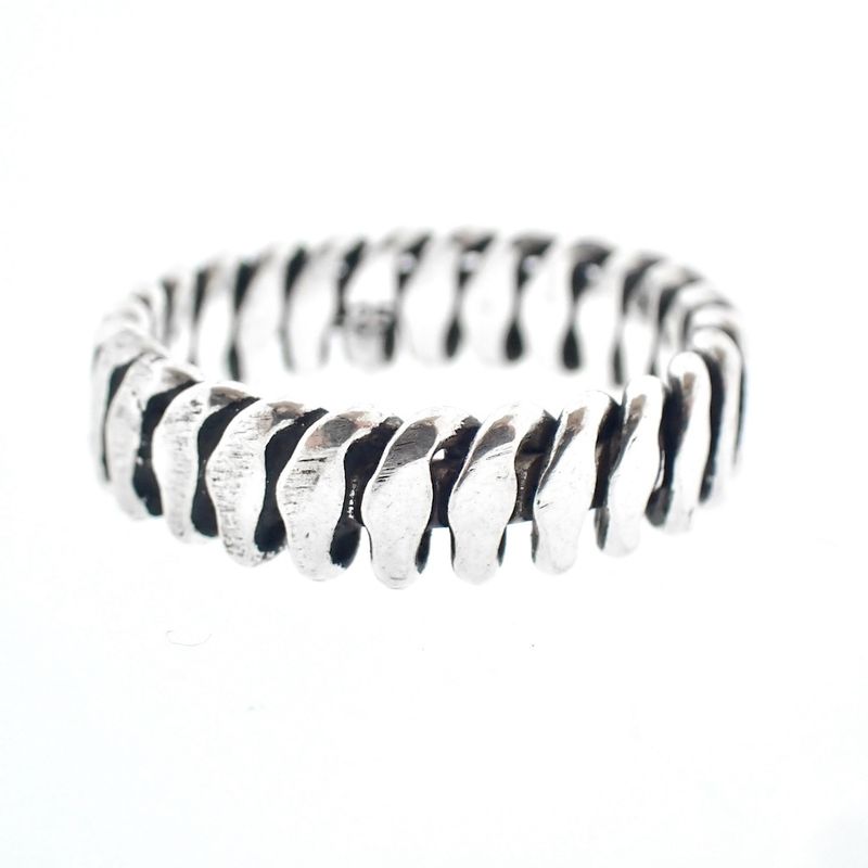 Image 3 of Silver ring with ribbed structure