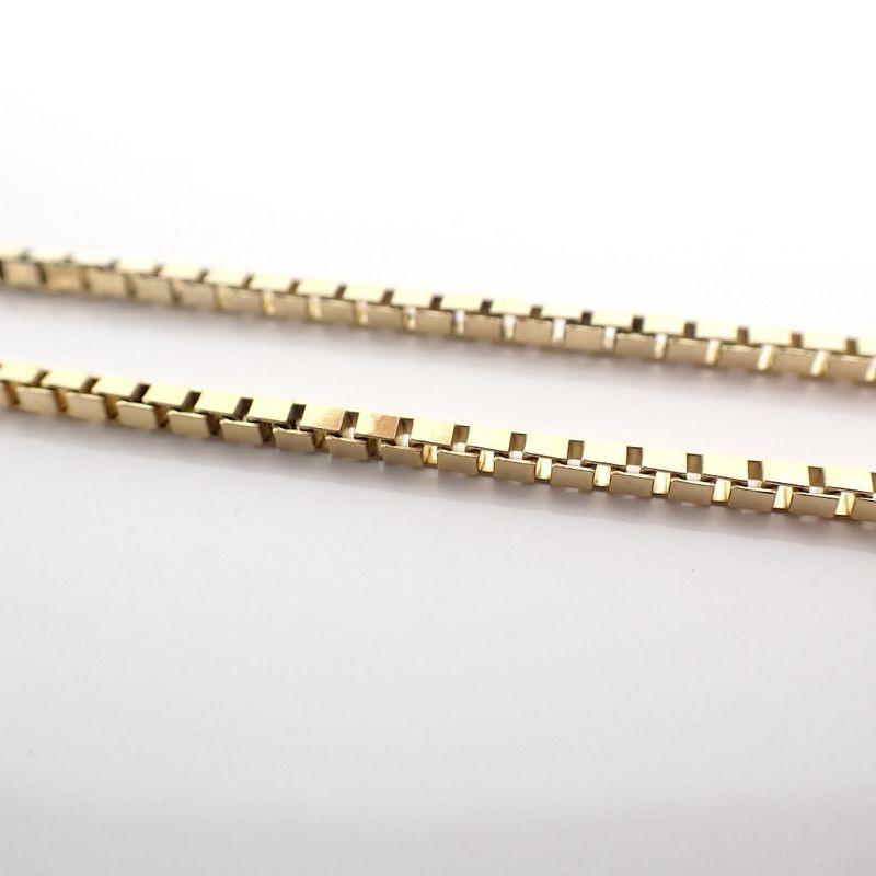 Image 3 of 18K Gold Venetian Link Chain | 62 cm