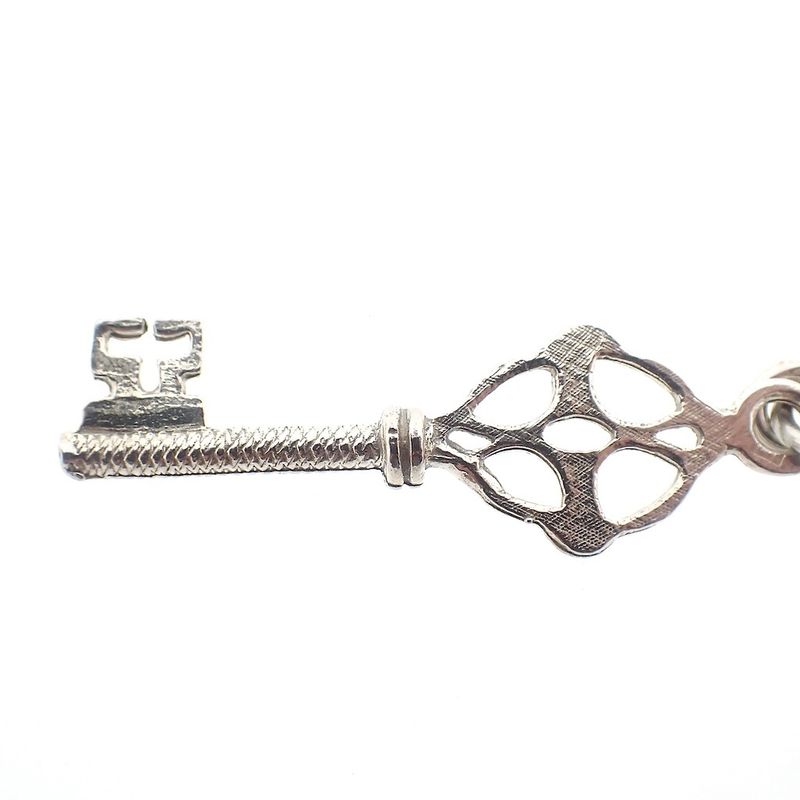 Image 5 of Silver pendant of keys