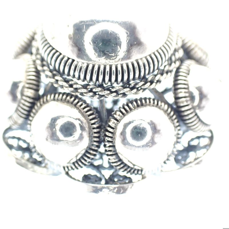 Image 6 of Silver pendant of a large Zeeland button