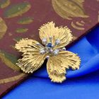 Image 5 of Gold brooch with sapphire and diamond; 0.20 ct.