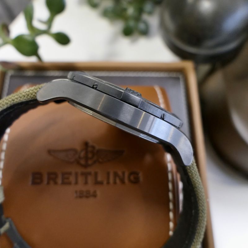 Image 16 of Breitling Avenger Blackbird V17310; Automatic Men's Watch