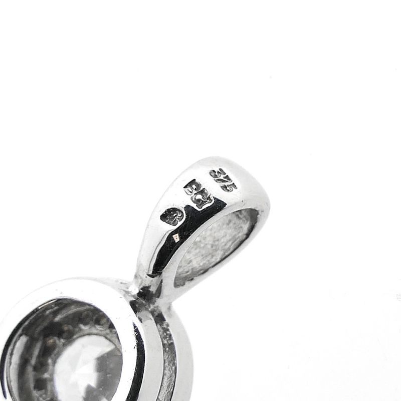 Image 5 of 9 carat pendant with white sapphire