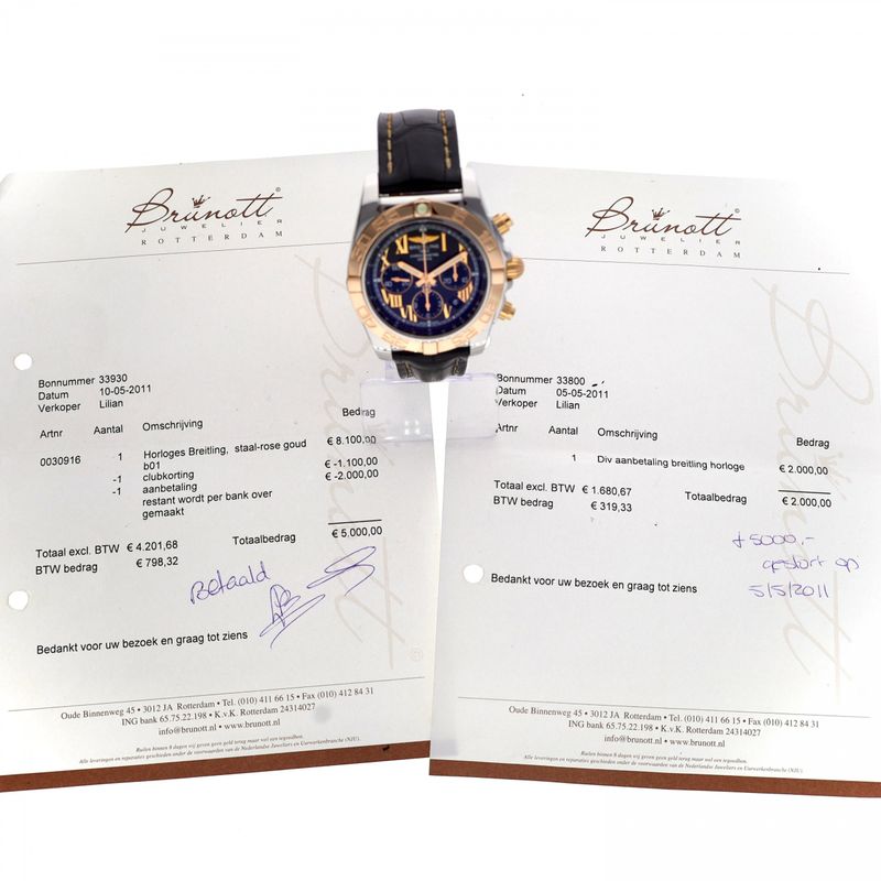 Image 11 of Breitling Chronomat B01 44mm CB011012/B968; Gold/Steel Watch