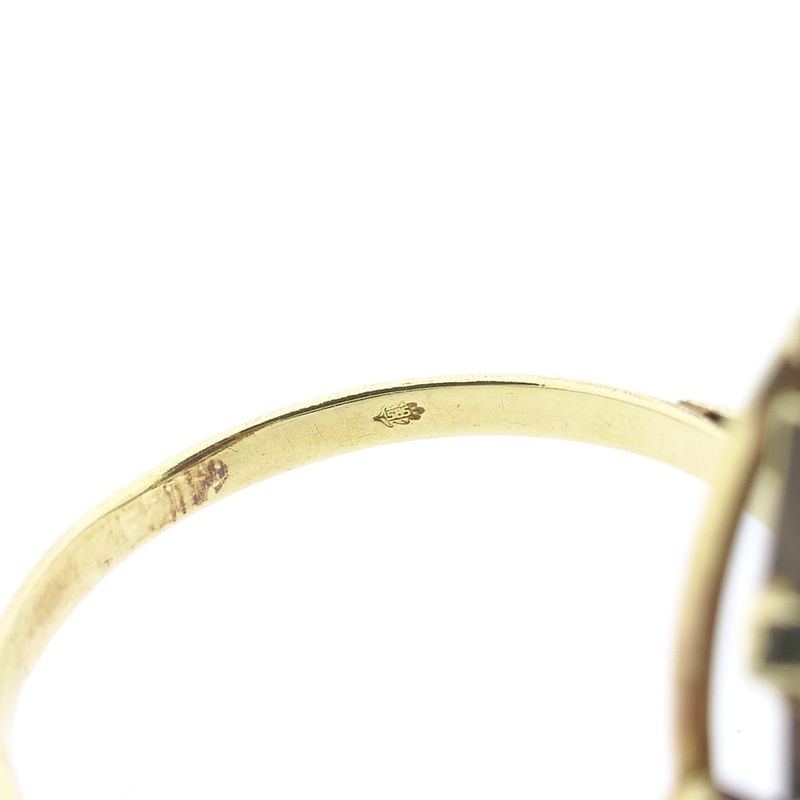 Image 5 of Vintage gold ring with carnelian