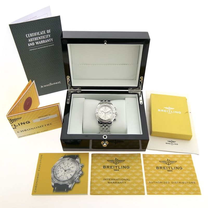 Image 4 of Breitling Chronomat Evolution 'White' A13356; Chronograph men's watch