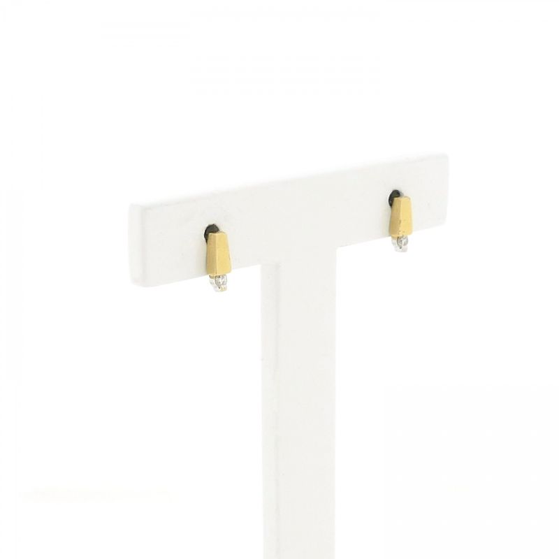 Image 3 of Gold subtle stud earrings with diamond; 0.05 ct.