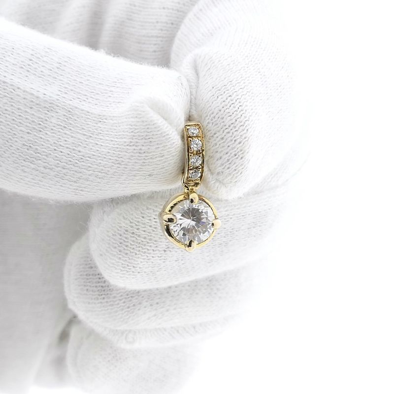 Image 8 of Silver plated pendant with zirconia