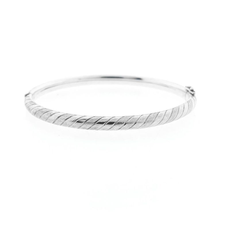 Image 1 of Silver slave bracelet with pattern; Size M/L