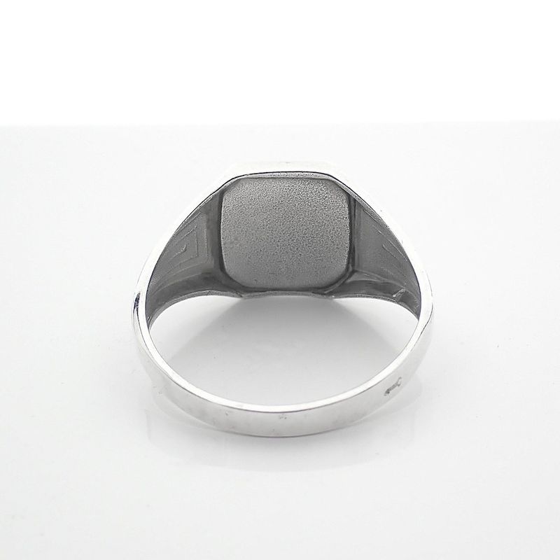 Image 4 of Signet ring set with carnelian