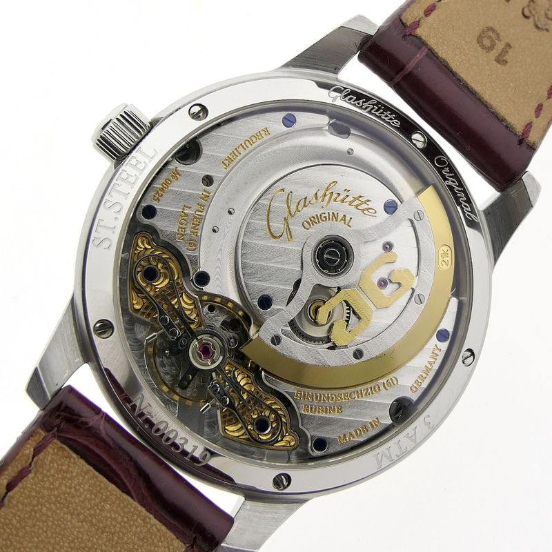 Image 15 of Glashütte Original PanoMaticReserve; Automatic men's watch