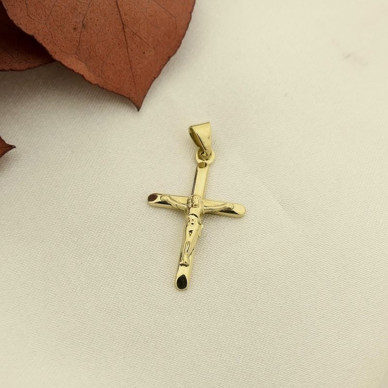 Image 2 of Gold pendant of a cross with corpus