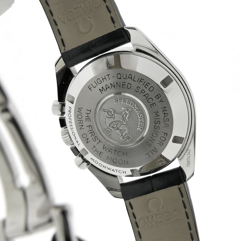 Image 14 of Omega Speedmaster Professional Moonwatch 31133423001001; Chronograph men's watch