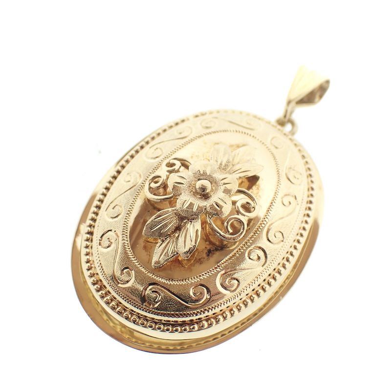 Image 4 of Vintage gold pendant with flower
