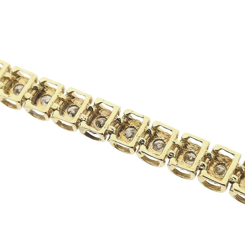 Image 6 of 10 crt. Tennis bracelet with diamond; 2.10 ct. | 18.5 cm
