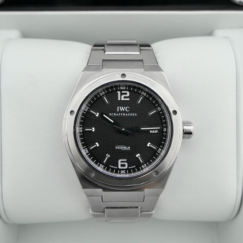Image 18 of IWC Ingenieur IW3227-01; Automatic men's watch