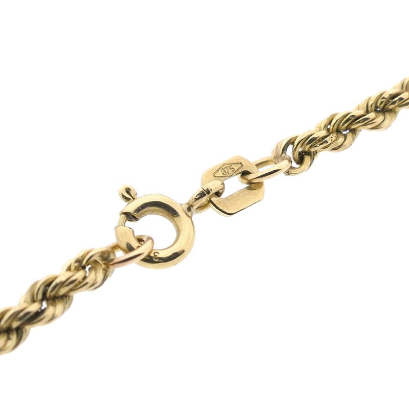 Image 5 of 9 carat twisted link chain