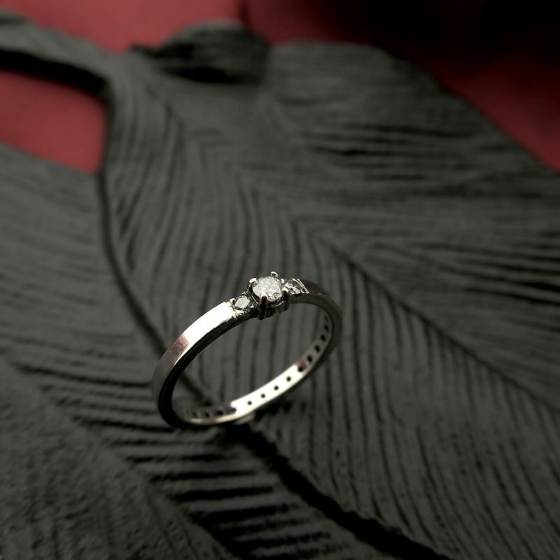 Image 2 of White gold ring with diamond | 0.16 ct. | Diamonde