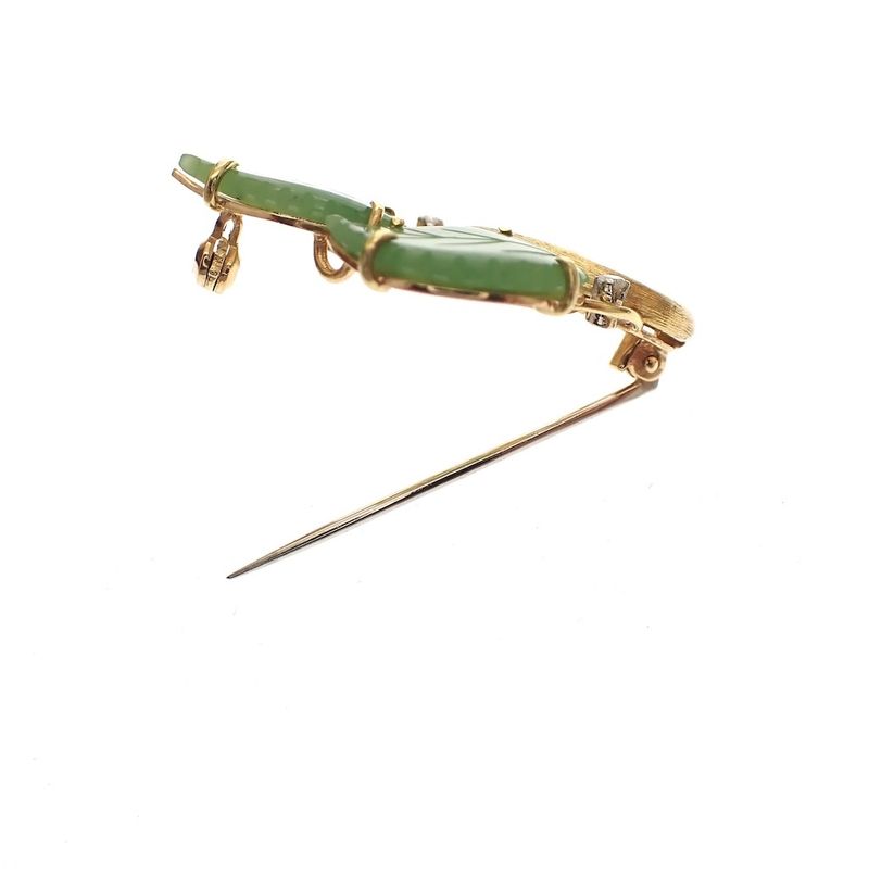 Image 5 of Vintage gold floral brooch with jade and diamond