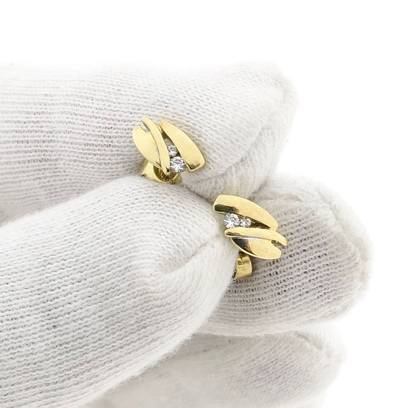 Image 11 of Gold Earrings with Zirconia