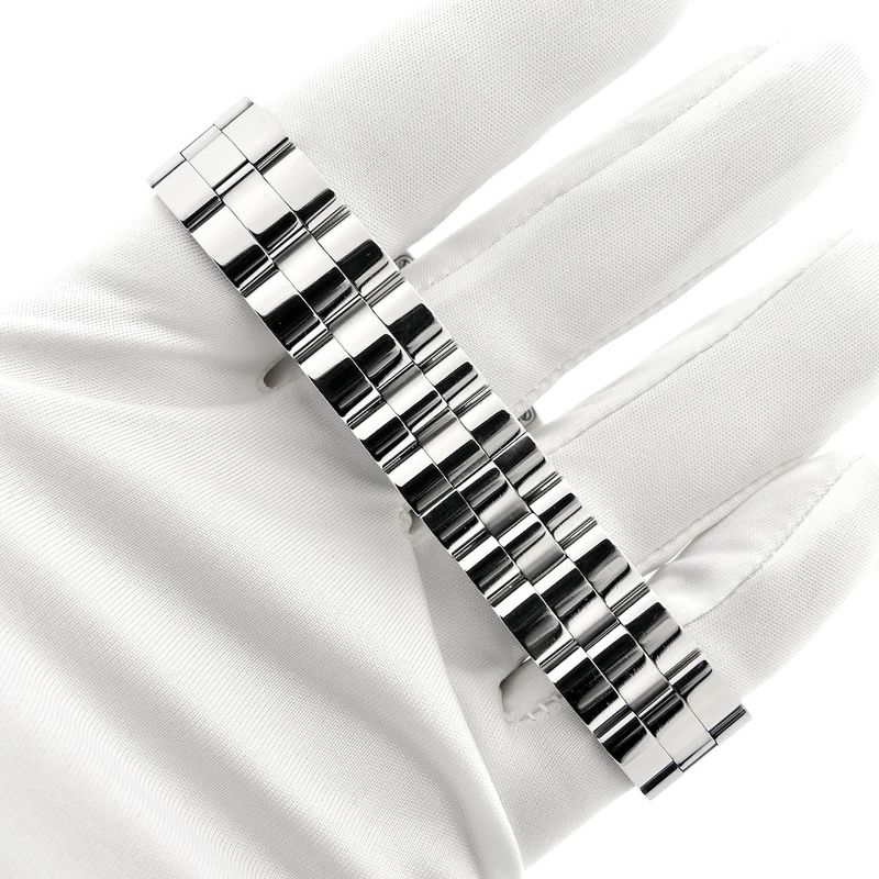 Image 7 of Ebel Tarawa E9656J21; Unisex/ladies watch