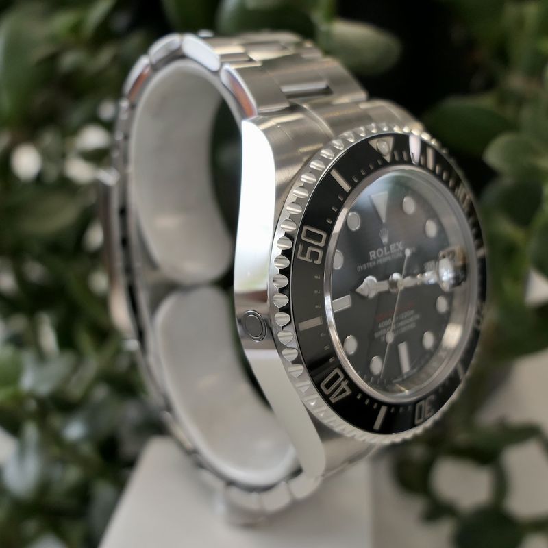 Image 9 of Rolex Sea-Dweller 43mm 126600; Automatic men's diving watch