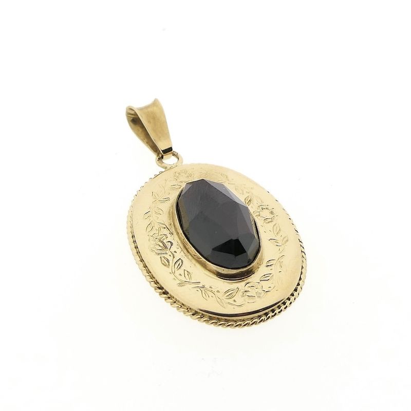 Image 5 of Vintage gold pendant with garnet