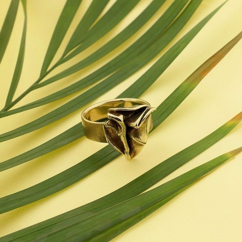 Image 2 of Golden ring with organic design
