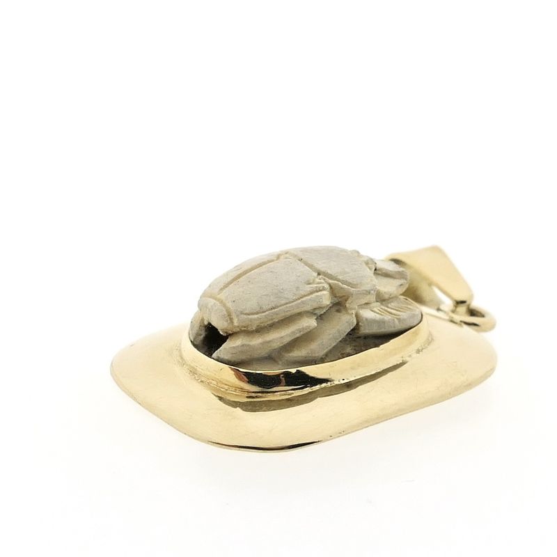 Image 6 of Gold pendant with scarab