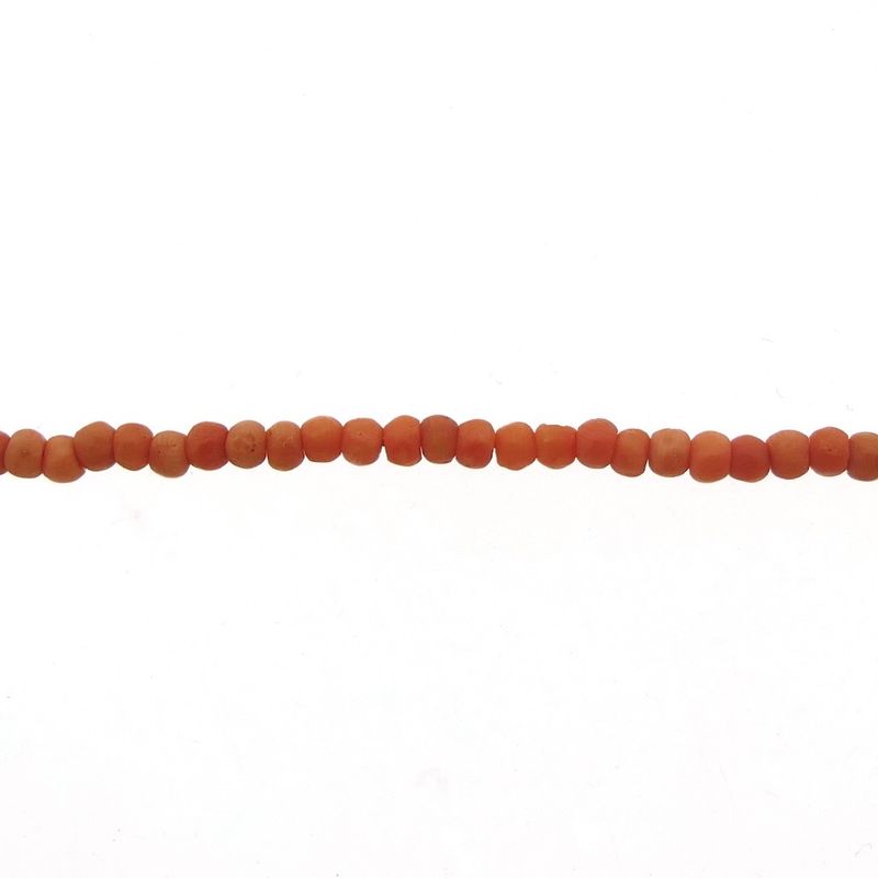 Image 7 of Vintage red coral beaded necklace with gold clasp | 96 cm